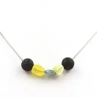 Bijoux Pierres et Minéraux. Collier perles Lave 8 mm + Opale jaune d'Australie + Apatite du Brésil Chaine en acier inoxydable.