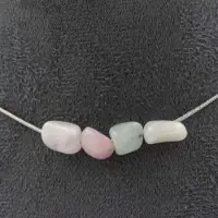 Bijoux Pierres et Minéraux. Collier 4 perles Béryl Morganite du Brésil. Chaine en acier inoxydable Collier femmes, hommes. Taille personna
