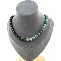 Bijoux Pierres et Minéraux. Collier perles Chrysocolle de Namibie qualité 7A + Agate noire 8 mm. Collier femmes, hommes. Taille personnali