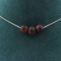 Bijoux Pierres et Minéraux. Collier 3 perles Oeil de Tigre rouge mat 8 mm. Chaine en acier Collier femmes, hommes. Taille personnalisable.