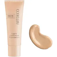 Artdeco Light Luminous fond de teint léger pour une peau lumineuse teinte 14 Beige Sand 25 ml