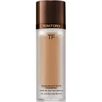 Tom Ford Fond de teint mat doux sans trace