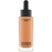 MAC Fond de Teint Studio Waterweight FPS 30/PA++ (teintes variées) - NC50
