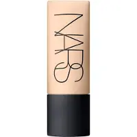 Nars SOFT MATTE Complete Foundation fond de teint matifiant teinte MONT BLANC 45 ml