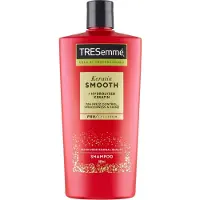 TRESEMME Shampooing lissant Keratin Smooth pour cheveux indisciplinés et crépus 685 ml