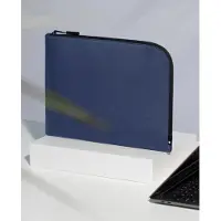Incase Housse Facet pour ordinateur portable 13 pouces en sergé recyclé - Marine (13", Apple), Sac pour notebook, Bleu