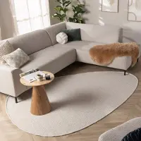 NATURL. Tapis de forme irrégulière - Bliss Crème | 120x170 cm | Irréguliers | Tissage plat
