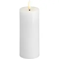 Moods & More Usorteret LED pillar candle in white with melting effect – Ø 4.9 cm x H 12,5 cm