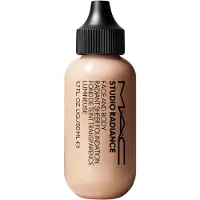 MAC Studio Radiance Fond de teint visage et corps W1 50 ml