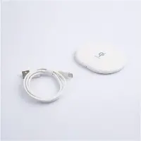 Deltaco Bevielis kroviklis,, USB-C, Qi, baltas QI-1039 / 1902335 (10 W), Chargeur sans fil, Blanc