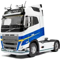 Solido 1:24 Volvo FH16 Globetrotter XL blanc