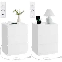 Vasagle Table de chevet, table d'appoint, 3 tiroirs, bord biseauté, 2 prises AC, 2 ports USB, salon, chambre, bureau, moderne, blanc nuage LET631W14