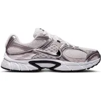 Nike Baskets basses 'V5 RNR' blanc