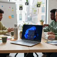 Lenovo ThinkBook 16 Gen 9 Processeur AMD Ryzen 5 220 3,20 GHz jusqu'à 4,90 GHz, Windows 11 Famille 64, 256 Go SSD M.2 2242 PCIe Gen4 TLC - 21UTCTO1WWFR3