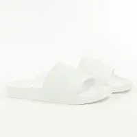 GUESS Logo relief