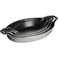 Staub mini plat à four et cocotte ovale 24 x 16 cm 405095620