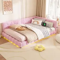 Sweiko Lit de jour , 140x200cm Lit de jour, canapé-lit, lit avec sommier à lattes(sans matelas), 16 couleurs lumière ambiante, connexion USB,Type-C, matériau confortable, non-tissé imitation, rose
