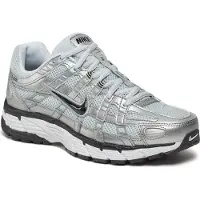 Nike Baskets basses 'P-6000' noir / argent / blanc