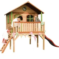 Axi Sophie Maison Enfant Avec Toboggan Rouge | Aire De Jeux Pour L'Extérieur En Marron & Vert | Maisonnette / Cabane De Jeu En Bois