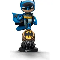 Iron Studios Figurine en PVC Batman Mini Co. : Batman sur le Bat-Signal (variante bleue) 19 cm