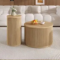 Merax table basse ronde set de 2 avec motif de rayures verticales 3D, tables d'appoint doubles avec lattes en bois naturel, table basse en MDF stable, naturel