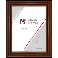 MendeFrames H017 Cadre photo en bois Nussbaum avec bord doré 20x28 cm avec verre musée