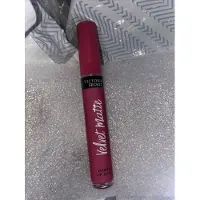Victoria`s Secret Rouge à lèvres crème Velvet Matte Adored (Adored)