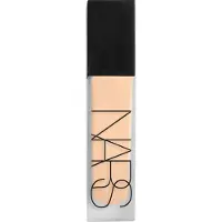 Nars Natural Matte Longwear Foundation fond de teint longue tenue effet mat teinte VIENNA 30 ml