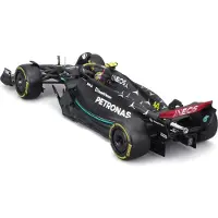 Bburago Véhicule MB AMG W14 E Performance avec casque Hamilton
