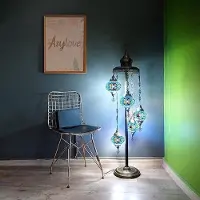 Halay Lampadaire turc avec 5 boules en verre mosaïque faites à la main – Lampadaire oriental bleu pour un éclairage d'ambiance