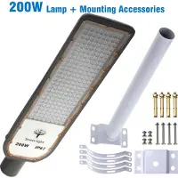 StarTech.com Lampadaire LED - 200 W - Indice de protection IP67 (étanche) - 85–265 V CA - Boîtier en aluminium - Accessoires de montage inclus - Usage extérieur (rouge)