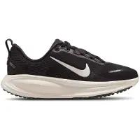 Nike Chaussure de sport 'VOMERO 18' noir / blanc