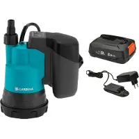 Gardena Pompe submersible à eau claire Akku 2000/2 18V P4 (Pompe pour eaux claires, Pompe pour récupérateur d’eau de pluie)