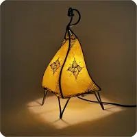 SIMANDRA Lampe orientale Lampe henné marocain en cuir Lampe de table Lampadaire Mellah Orient 35-38 cm, jaune