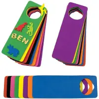 Colorations - Décorez votre propre accroche-porte en mousse, lot de 24