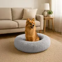 Belviona Lit pour chien Donut, lit douillet en peluche avec rembourrage moelleux, maintien sûr & bord ergonomique, 60 cm de diamètre, gris clair