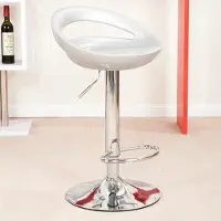 StarTech.com Lot de 2 tabourets de bar - Réglables en hauteur - Pivotants à 360° - Repose-pieds - Structure métallique - Design moderne - Gris