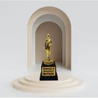 Mad Monkey - TROPHEE "World's Biggest Bitch" (la plus grande salope du monde)