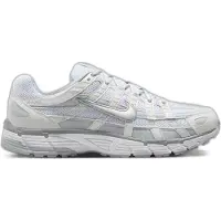 Nike Baskets basses 'P-6000'