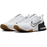 Nike Chaussure de sport 'Air Max Alpha Trainer 6' noir / blanc / blanc cassé