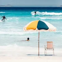 OEM Parasol portable inclinable, résistant au vent, protection UV 50, pour la plage ou le jardin