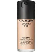 MAC Studio Fix Fluid SPF 15 24HR Matte Foundation + Oil Control fond de teint matifiant SPF 15 teinte N18 30 ml
