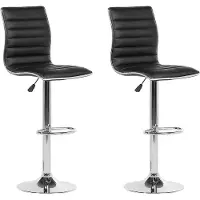 Beliani Lot de 2 tabourets de bar Assise noire en cuir synthétique Structure argentée Hauteur du comptoir Hauteur réglable et pivotante