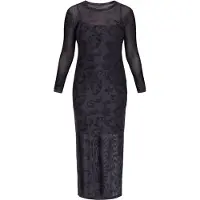 Usha Robe noir