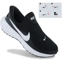Nike Chaussure de course 'Revolution 8 EasyOn' noir / blanc