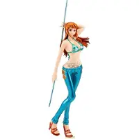 Banpresto Figurine Nami Vera en une seule pièce, scintillante et glamour, 27 cm