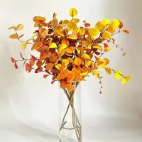 OEM Composition automnale en gazon synthétique avec de l'eucalyptus - Fleurs d'automne artificielles - Plantes d'automne - Boules décoratives - Maison - Balcon - Accessoires de jardin