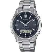 Inov-8 Casio LCW-M100TSE-1AER Montre homme radio-solaire en titane