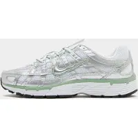 Nike Baskets basses 'P-6000' vert / argent / blanc