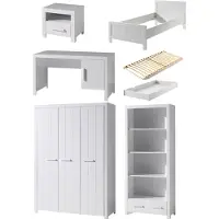 Vipack Cette combinaison ERIK en blanc comprend un lit (90 x 200) avec sommier à lattes assorti, un lit gigogne, une table de chevet, une armoire à 3 portes, un bureau et une bibliothèque.